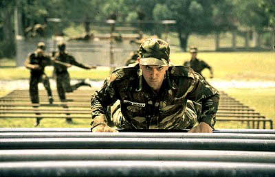 http://www.brns.com/bollywood/picts1/lakshya3.jpg